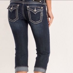 NWT MISS ME SIGNATURE CUFFED CAPRI